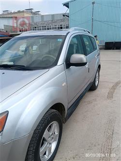 ميتسوبيشي اوتلاندر